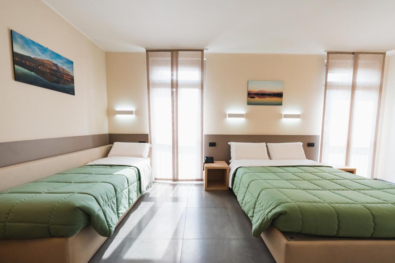 Parini Hotel Bosisio Parini Eksteriør billede