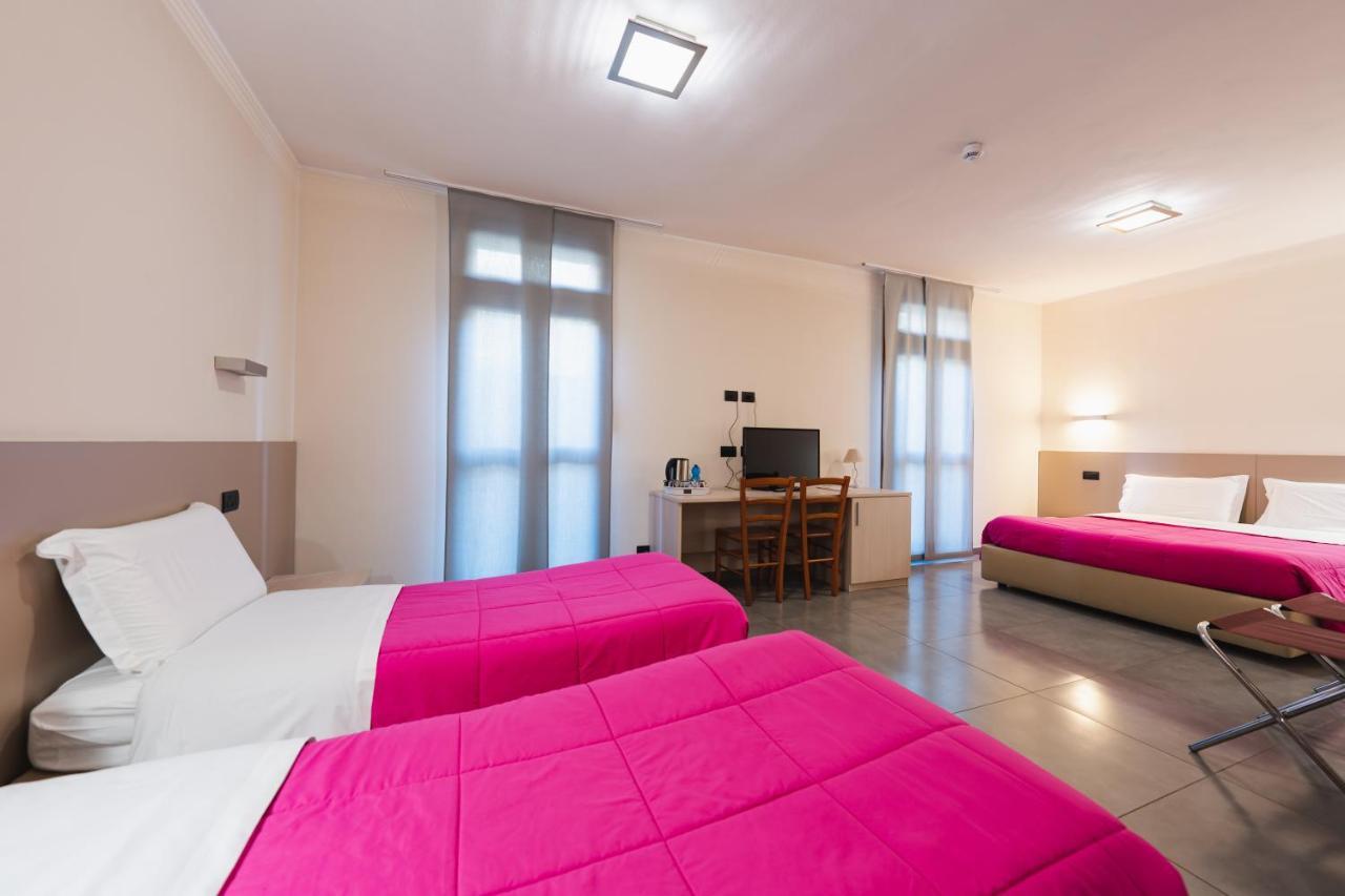 Parini Hotel Bosisio Parini Eksteriør billede